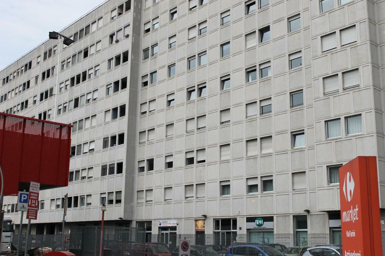 Zubed Apartments-via Carlo Farini Mailand