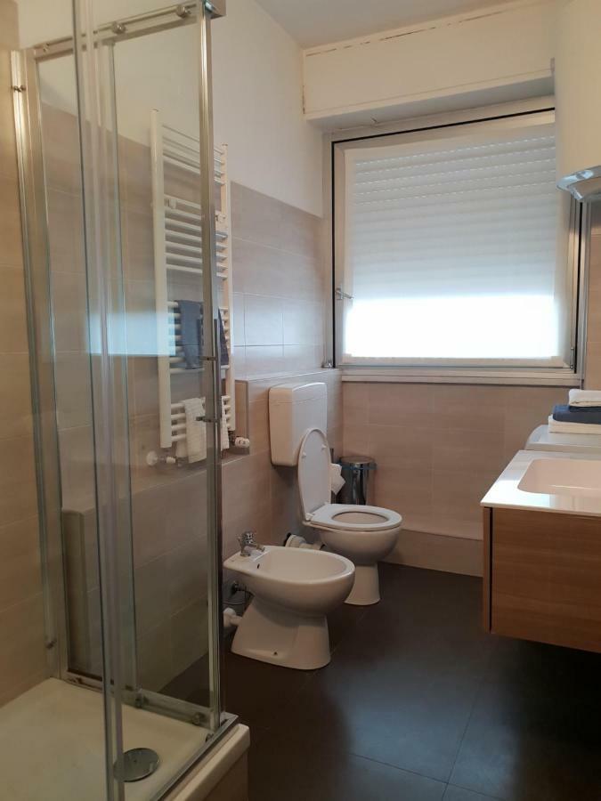 Apartment Zubed Apartments-via Carlo Farini *